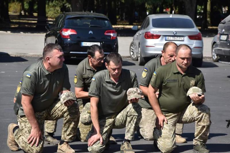 Сьогодні в Гощі відбулося прощання з відважним воїном-захисником. Україна - Новини Рівного та регіону -- Рівне Вечірнє.