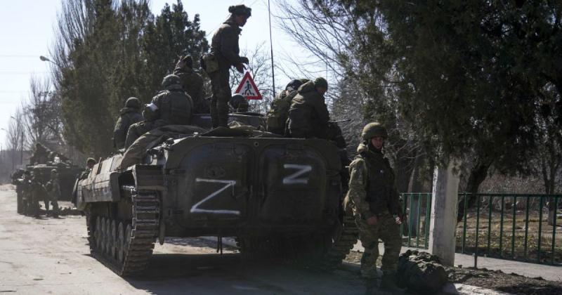 Якщо противник візьме під контроль Курахове, експерт вказав на місто, яке опиниться під загрозою.